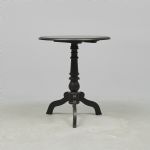 1372 5209 PEDESTAL TABLE